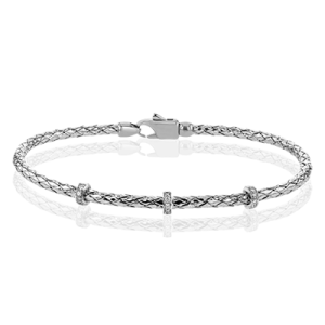 Bangle in 18k Gold with Diamonds