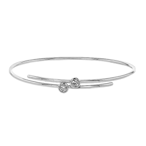 Bangle in 18k Gold with Diamonds