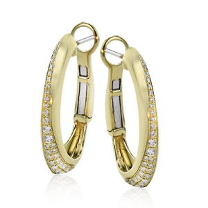 Hoop Earring in 18k Gold with Diamonds