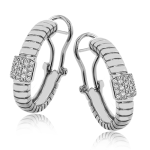Earring in 18k Gold with Diamonds