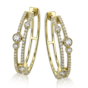 Hoop Earring in 18k Gold with Diamonds