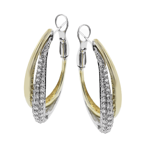 Hoop Earring in 18k Gold with Diamonds