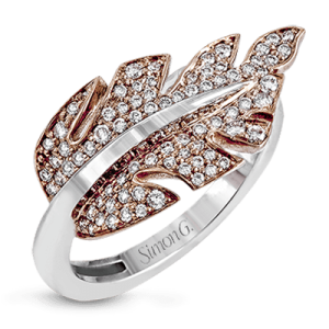 Right Hand Ring in 18k Gold with Diamonds