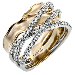 Right Hand Ring in 18k Gold with Diamonds
