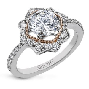Engagement Ring in 18k Gold with Diamonds