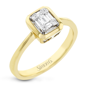 Right Hand Ring in 18k Gold with Diamonds
