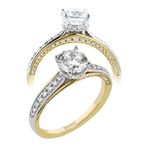 Engagement Ring in 18k Gold with Diamonds