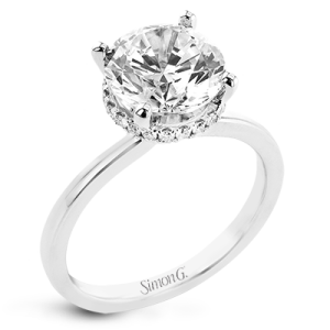 Engagement Ring in 18k Gold with Diamonds