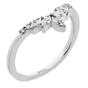 Wedding Band in 18k Gold with Diamonds