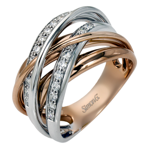 Right Hand Ring in 18k Gold with Diamonds