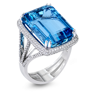 Color Ring in 18k Gold with Diamonds