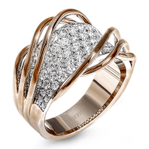 Right Hand Ring in 18k Gold with Diamonds
