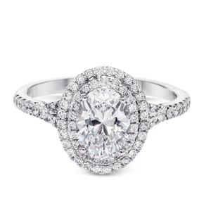 Engagement Ring in 18k Gold with Diamonds