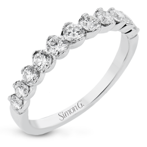 Wedding Band in 18k Gold with Diamonds