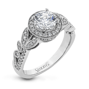 Engagement Ring in 18k Gold with Diamonds