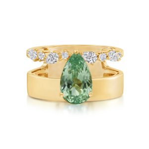 18K Yellow Gold Mint Garnet/Diamond Ring