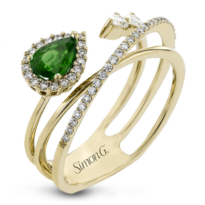 Color Ring in 18k Gold with Diamonds
