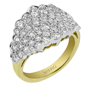 Right Hand Ring in 18k Gold with Diamonds