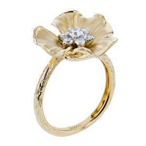 Right Hand Ring in 18k Gold with Diamonds
