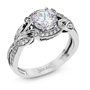 Engagement Ring in 18k Gold with Diamonds